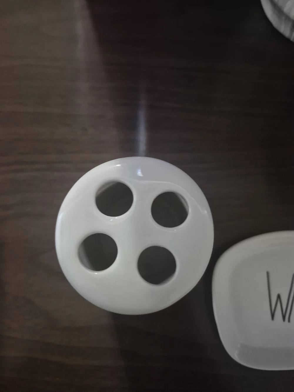 Rae Dunn | White Ceramic 'WASH' Soap Dish*